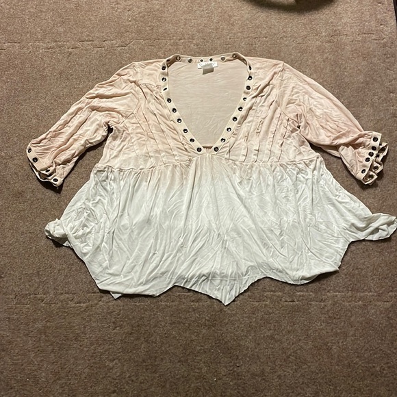 VENUS Tops - Venus shirt size XS worn once.
